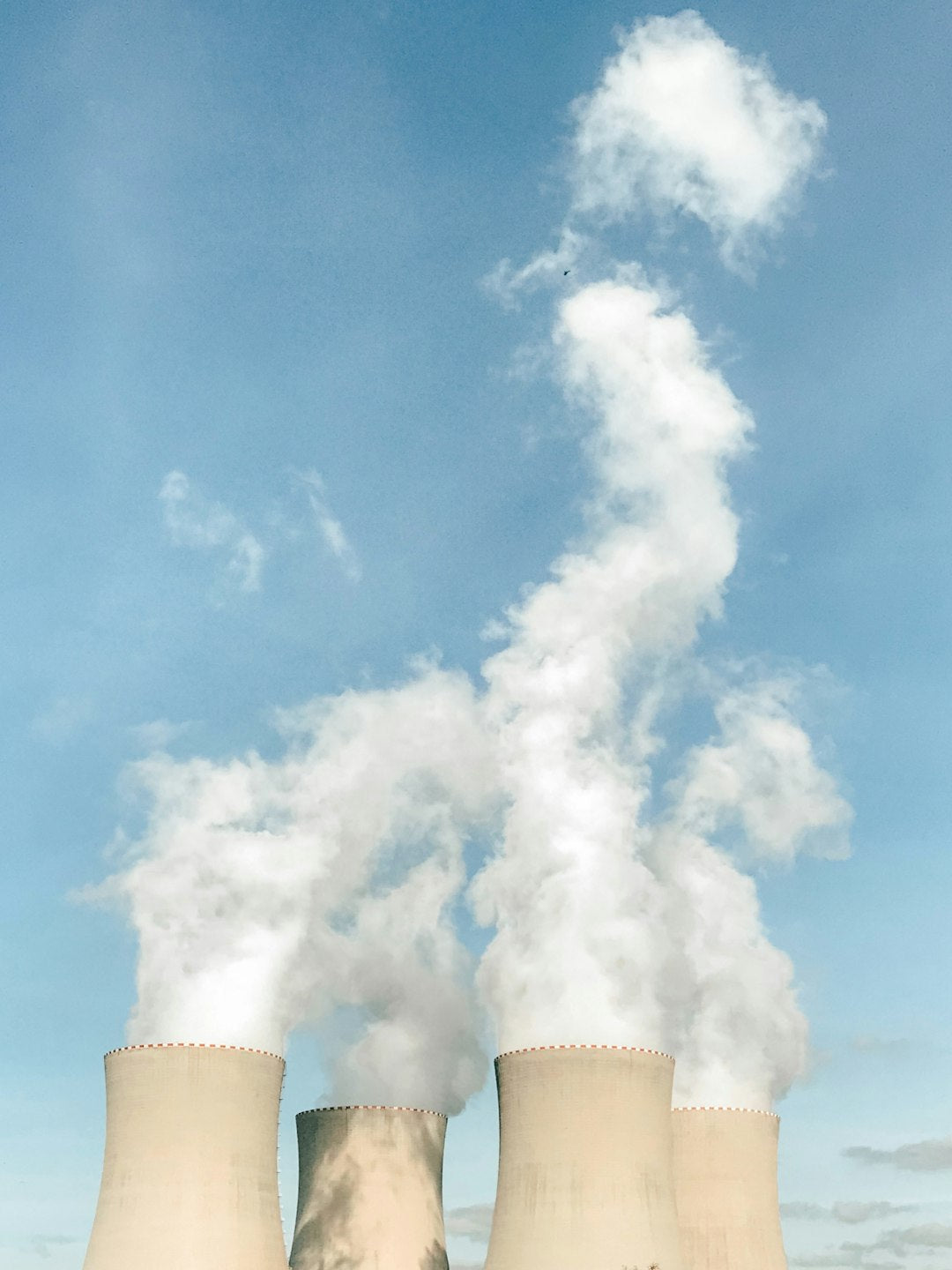 The Environmental Impact of Vaping: Understanding the Consequences