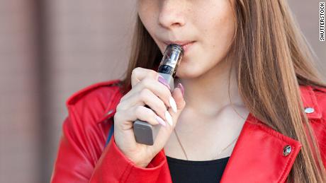 E-cig bans are a tremendous overreaction to vaping related illnesses, says doctor