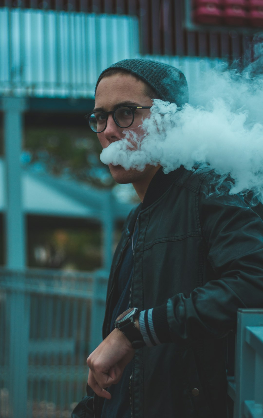 The Environmental Impact of Vaping: Green Solutions for Vapers